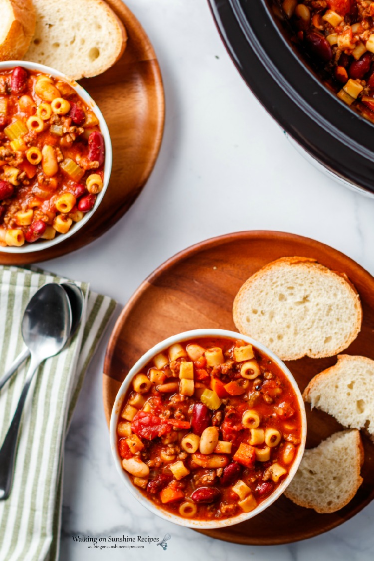 Pasta Fagioli Soup in bowls with Italian bread