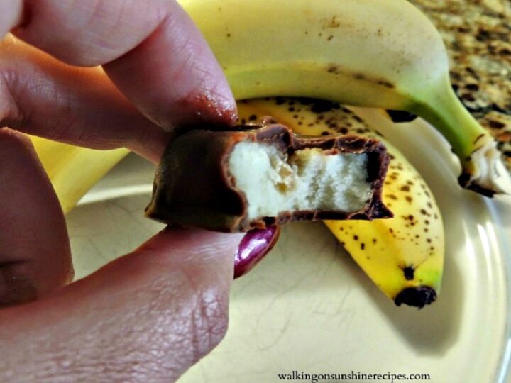 Chocolate Covered Frozen Bananas | Walking on Sunshine