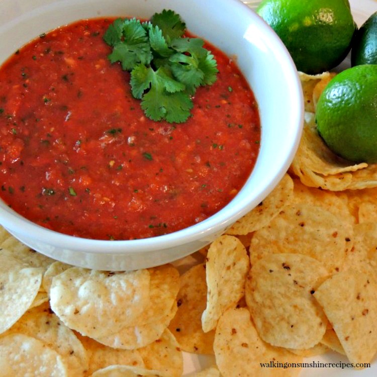 pioneer woman salsa with chips