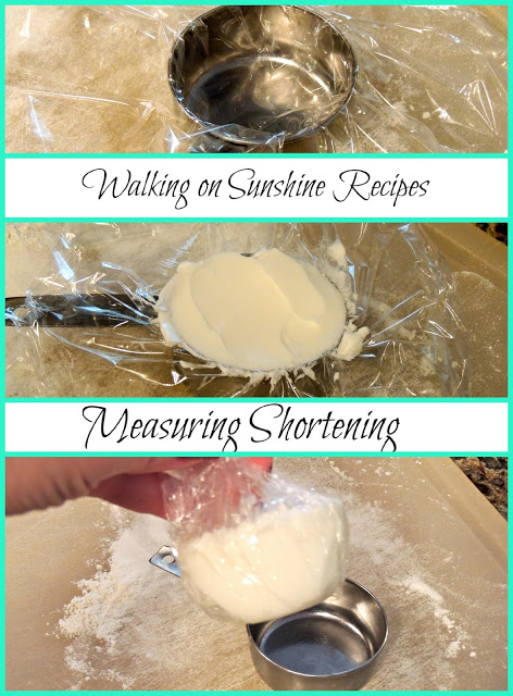 how-to-measure-shortening-or-other-sticky-ingredients-cooking-tips