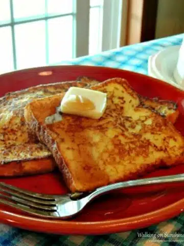 cropped-Homemade-French-Toast-on-red-plate-with-logo.jpg