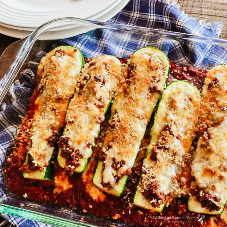 Stuffed Zucchini with Ground Beef, Tomato Sauce and Cheese FEATURED photo