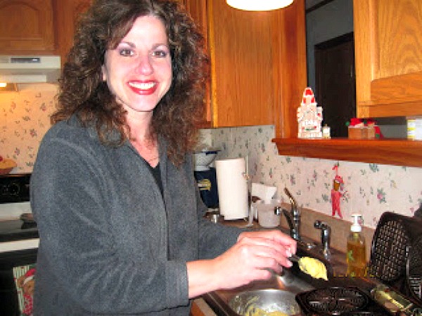 How to use a pizzelle iron. 