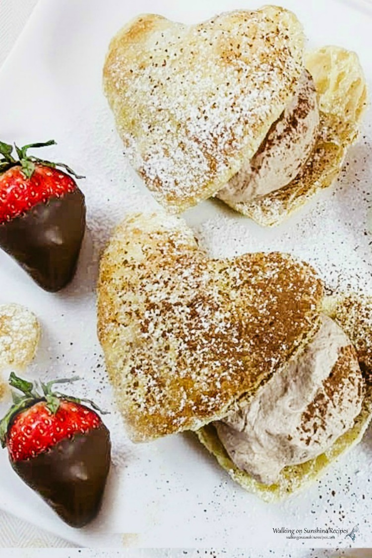 Puff Pastry Valentine's Day Hearts | Walking On Sunshine Recipes