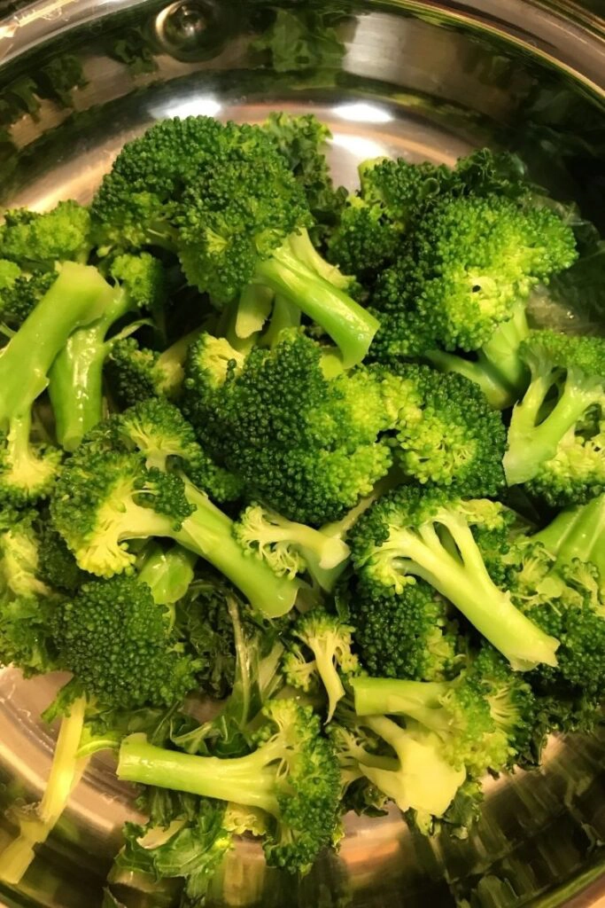 Broccoli in steamer.
