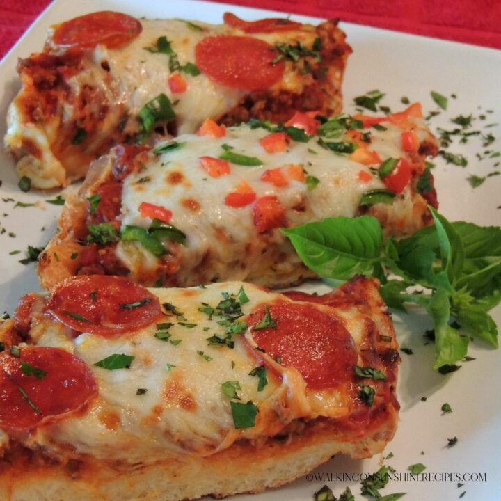 French Bread Pizza with Meat Sauce
