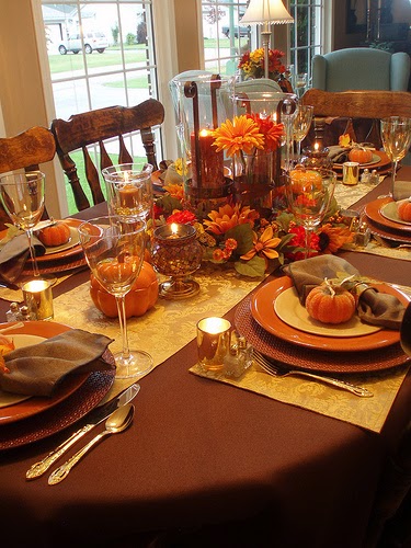 Setting the Table for Thanksgiving| Walking On Sunshine Recipes