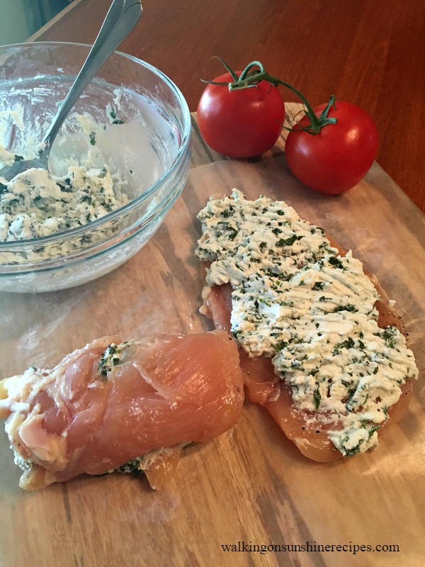chicken stuffed ricotta - Spread a layer of ricotta cheese and spinach on top of each chicken breast and then gently roll up. 