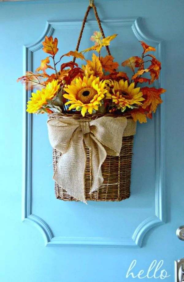 Fall Front Door Basket from Chatfield Court