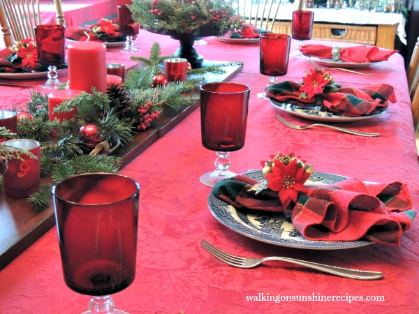 Budget Christmas Table Decorations  Walking on Sunshine Recipes