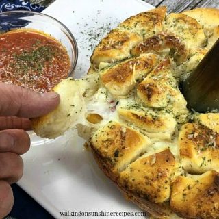 Pepperoni Mozzarella Monkey Bread