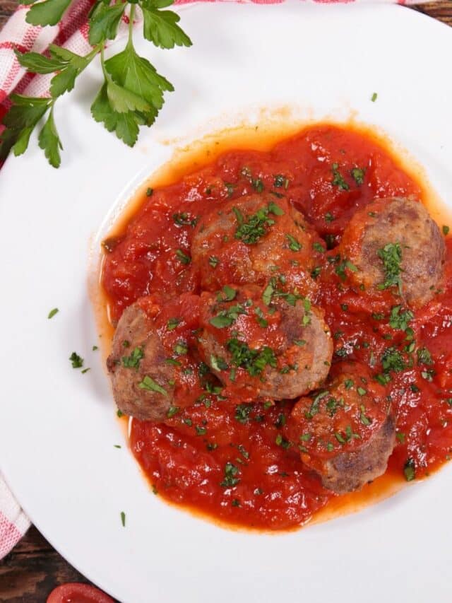 Slow Cooker Tomato Sauce with Meatballs Story Walking On Sunshine Recipes