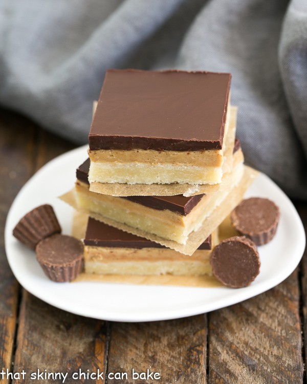 Tagalong Cookie Bars from The Skinny Chick Can Bake
