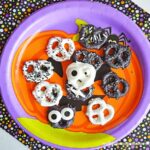 Chocolate Covered Spooky Halloween Pretzels