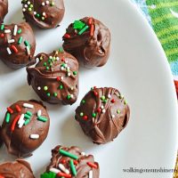 3 Ingredient Oreo Cookie Christmas Truffles