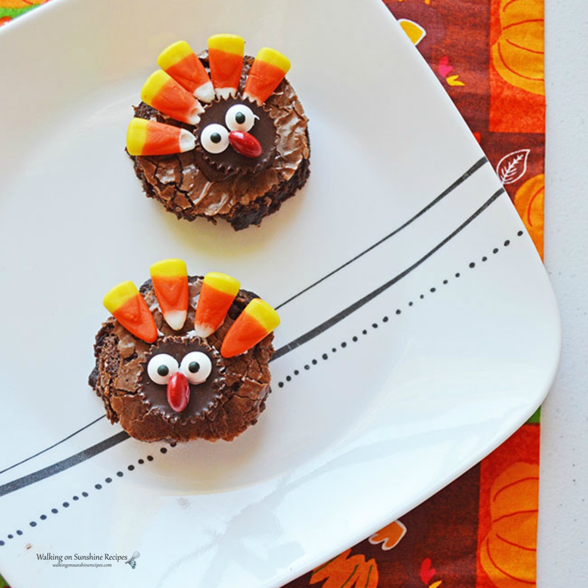 Thanksgiving Turkey Brownies | Walking on Sunshine Recipes