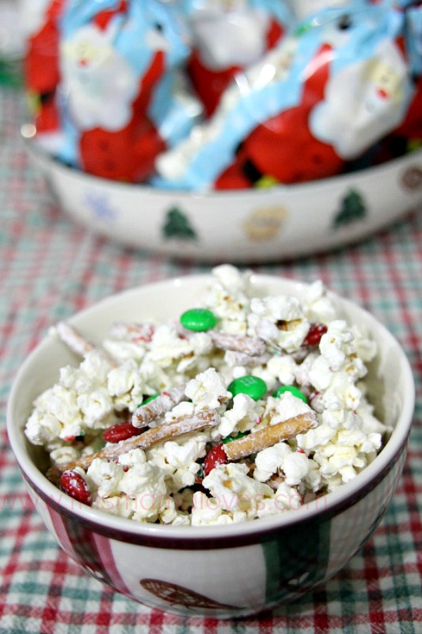 Christmas Crunch from This Mama Loves