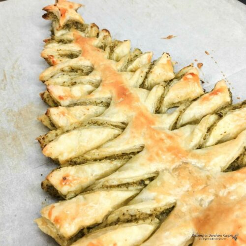 Christmas Tree Puff Pastry Appetizer | Walking on Sunshine Recipes