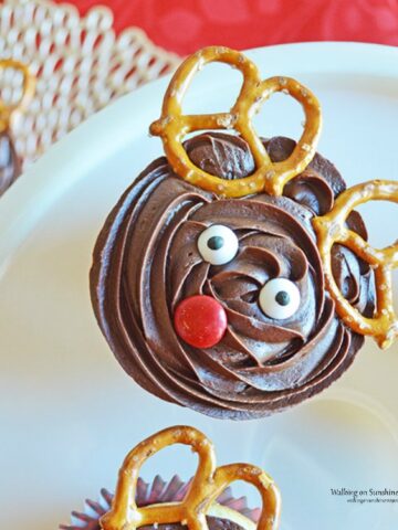 Reindeer Cupcakes featured photo