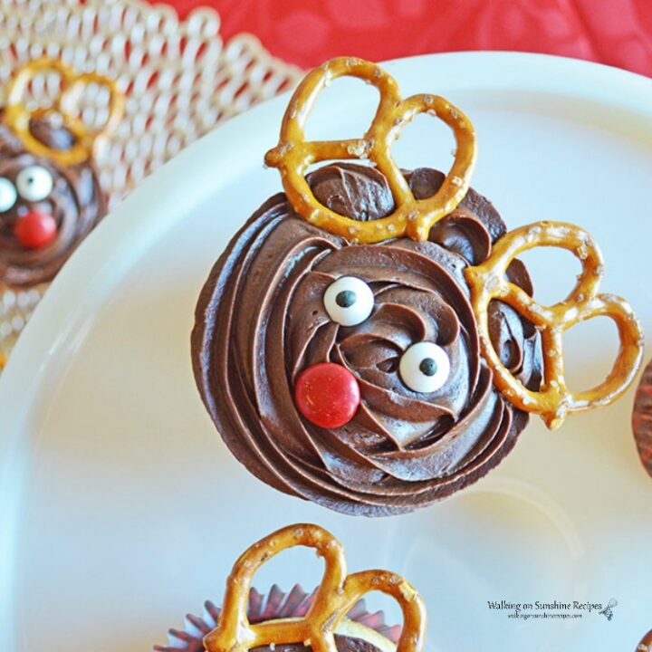 Reindeer Cupcakes featured photo