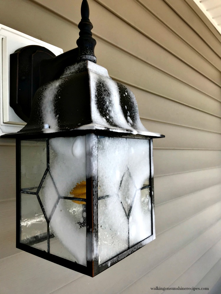 Cleaning light fixtures on Front Porch from Walking on Sunshine Recipes