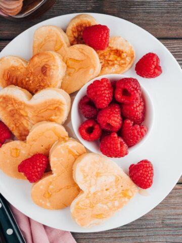 _FEATURED NEW SIZE Heart Shaped Pancakes