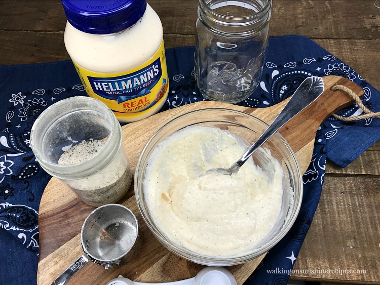  Zutaten für Knoblauch-Parmesan-Aufstrich für gegrillte Hähnchen-Sandwiches