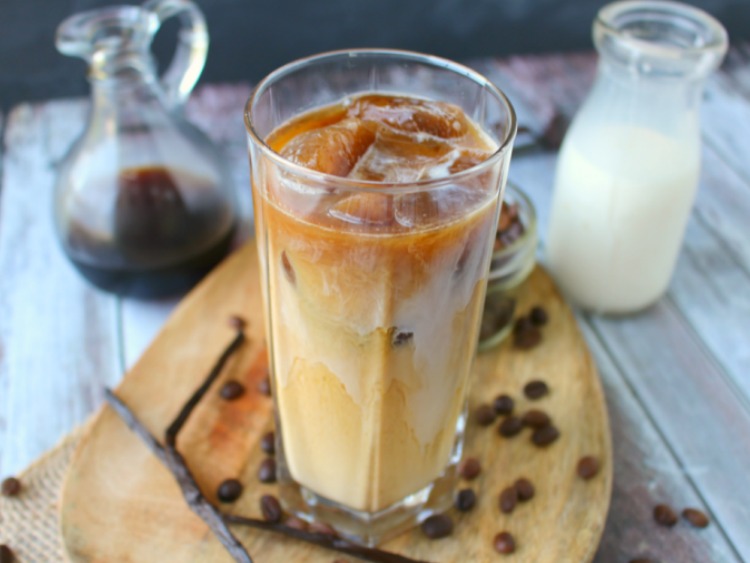 Vanilla Bean Iced Coffee from Delightful E Made