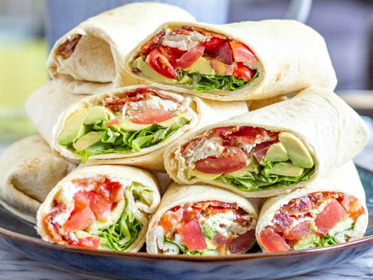 BLT Wraps with Avocado and Mozzarella from The Kittchen
