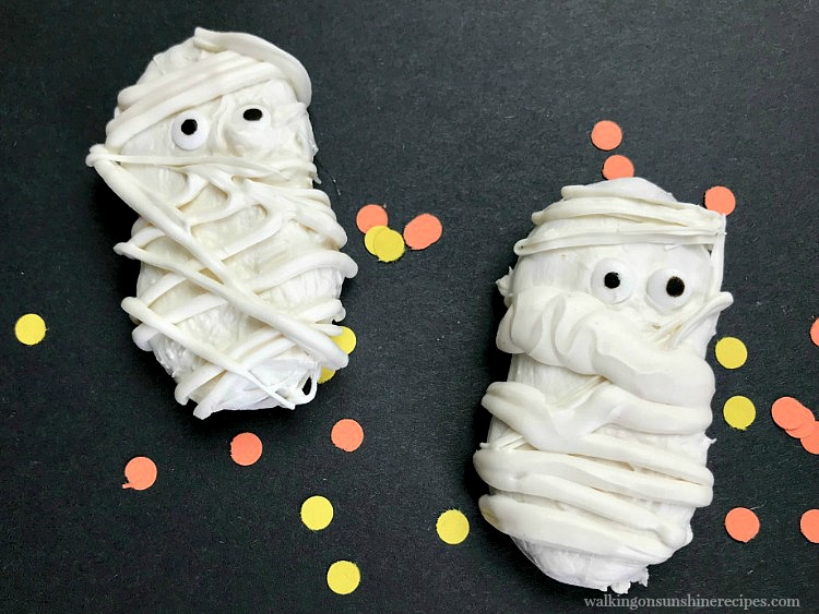 Nutter Butter Mummy Cookies are perfect treat for Halloween.  