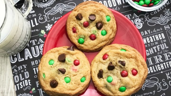 https://walkingonsunshinerecipes.com/wp-content/uploads/2018/12/Chocolate-Chip-M-and-M-Cookies-FEATURED-photo-720x405.jpg