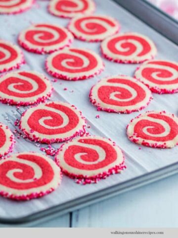cropped-Sliced-Valentines-Day-Swirl-Cookies-on-baking-tray-ready-for-the-oven.jpg