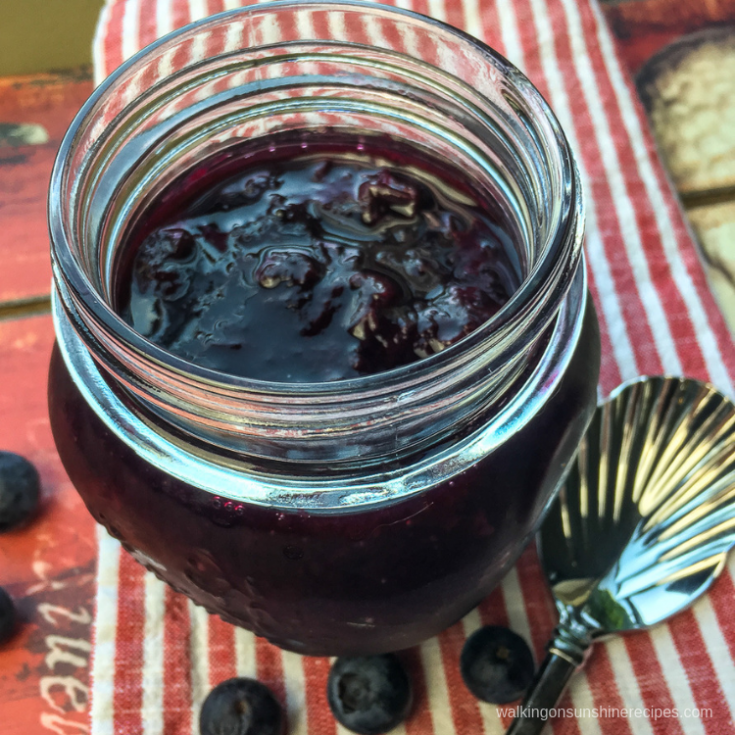 Homemade Blueberry Syrup