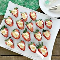 Cheesecake Stuffed Strawberries