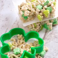 LUCKY Charms Krispie Treats