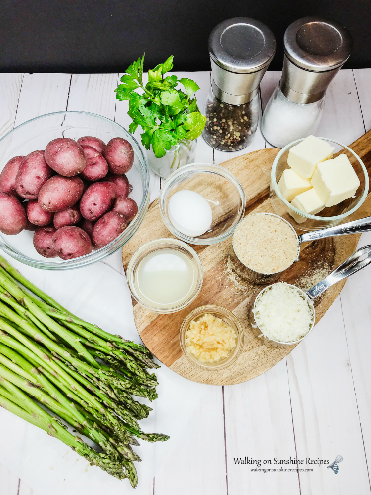 One Pan Chicken and Potatoes. is an easy sheet pan recipe your family is going to love. Crispy chicken with baby red potatoes is perfect for dinner tonight from Walking on Sunshine Recipes. Ingredients for Sheet Pan Vegetables from WOS
