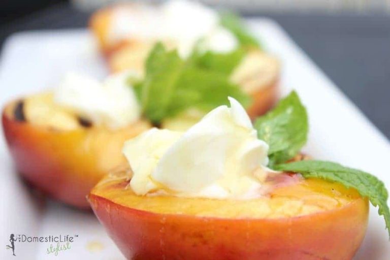 grilled peaches with ice cream