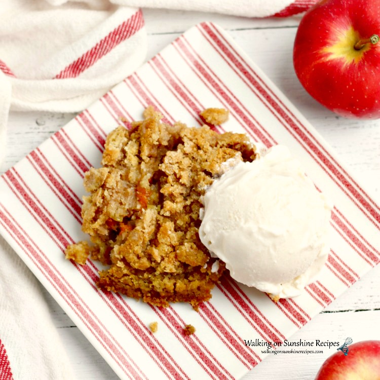 Pumpkin Apple Dump Cake has all the best fall flavors combined into one amazing dessert.