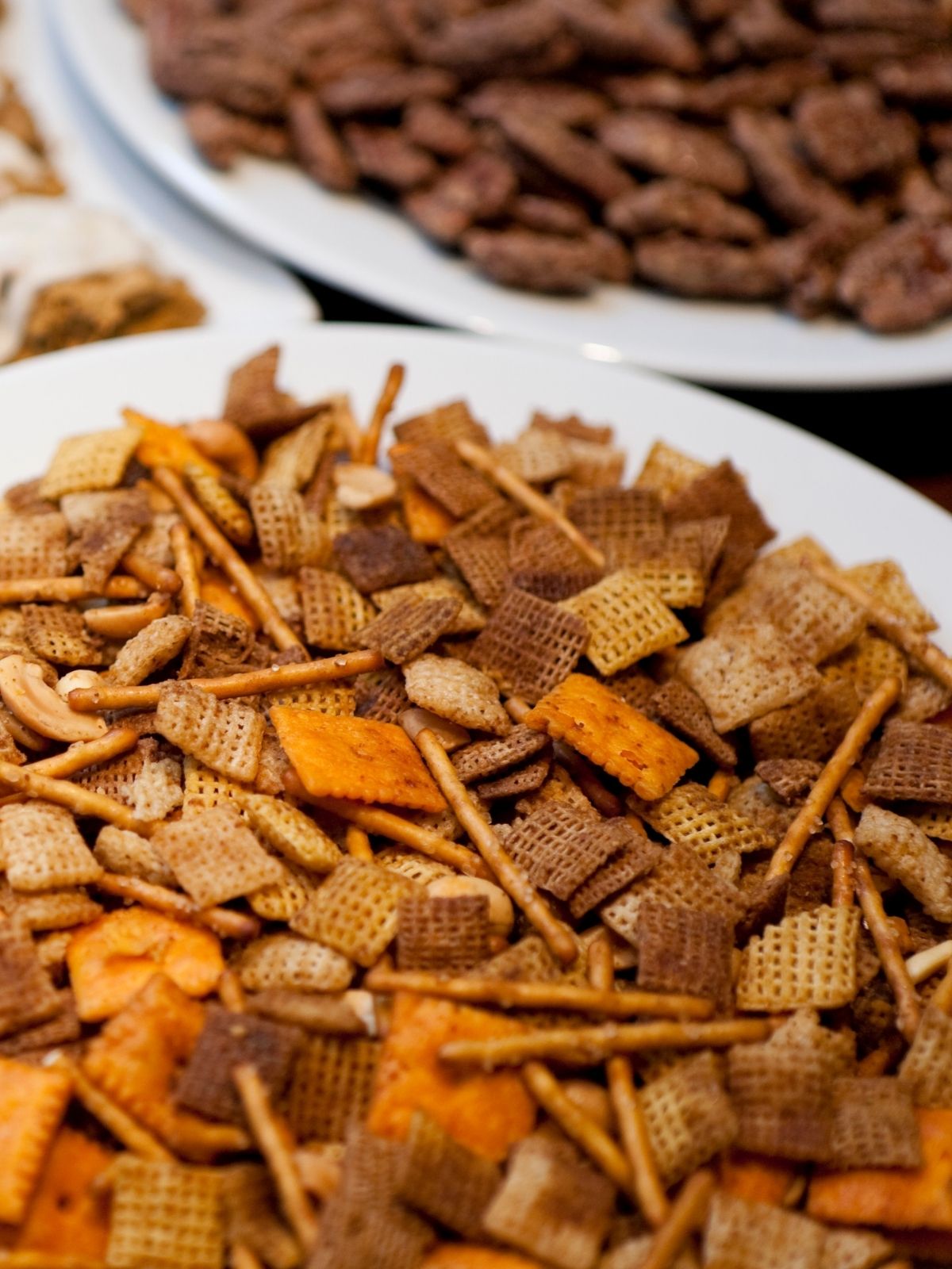 Snack Mix Ideas :: #snackmix #snackmixideas #homemadegift #giftsinajar