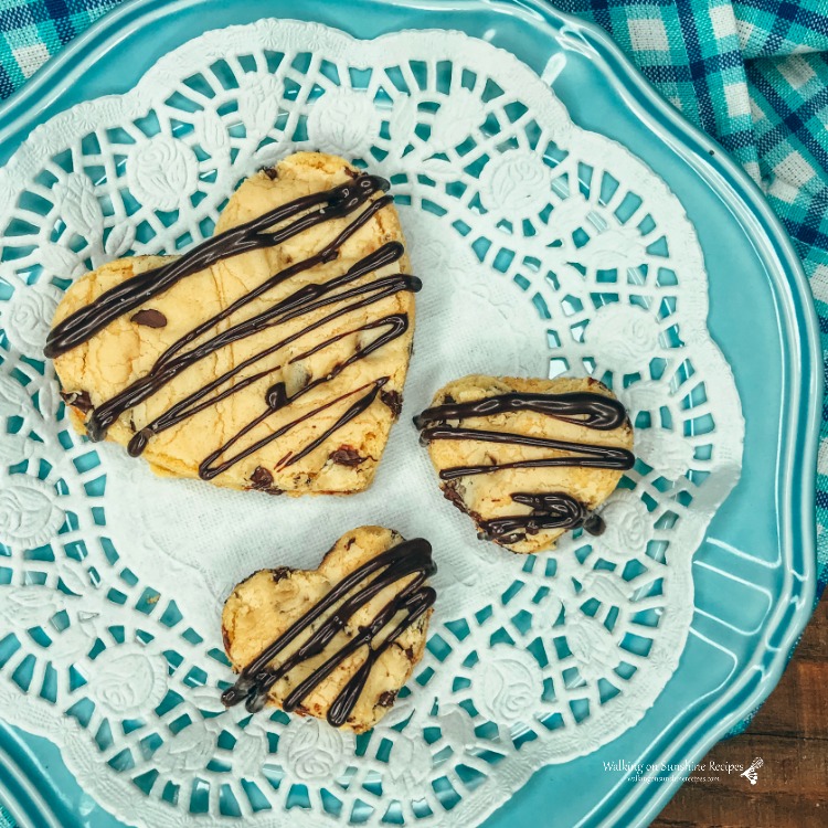 heart shaped chocolate chip cookies