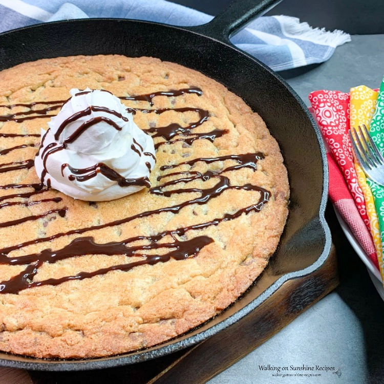 Cast Iron Skillet Chocolate Chip Cookie FEATURED photo