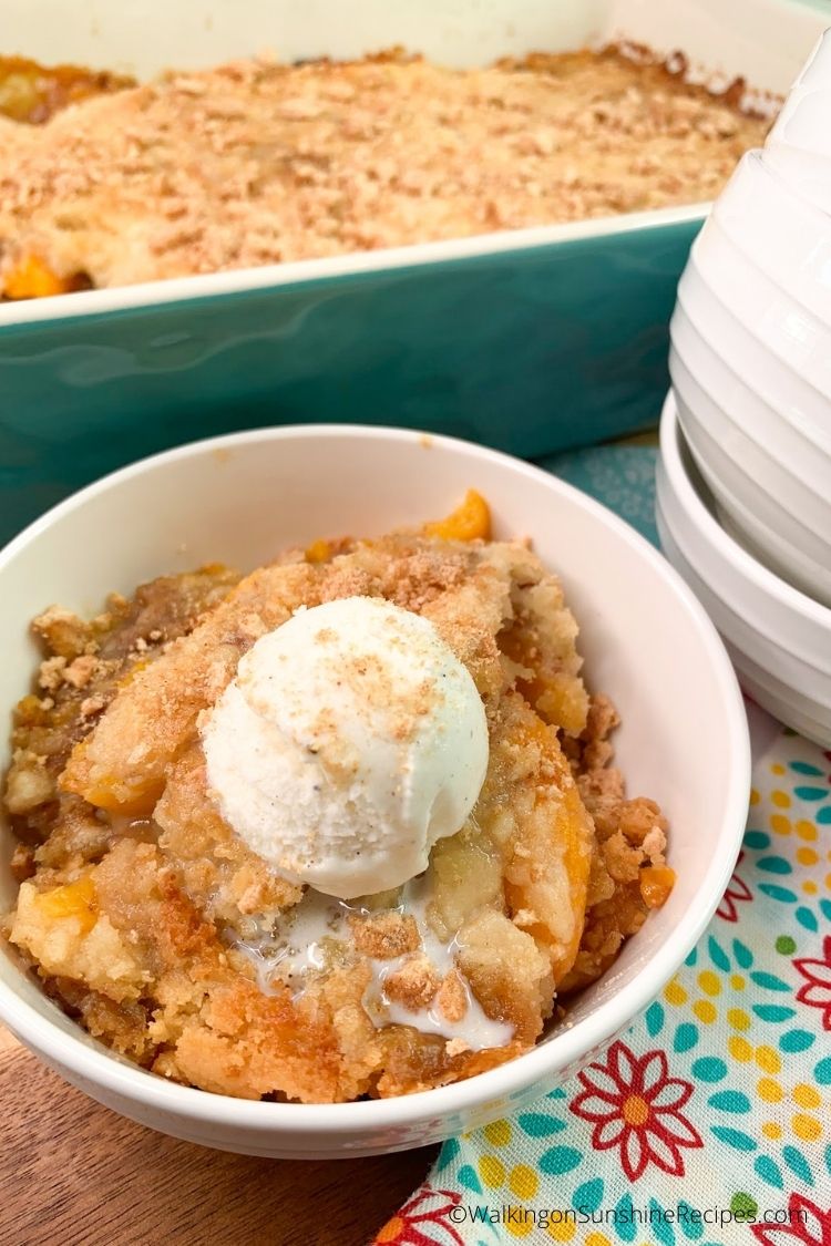 Cinnamon Toast Crunch Peach Dump Cake Walking on Sunshine