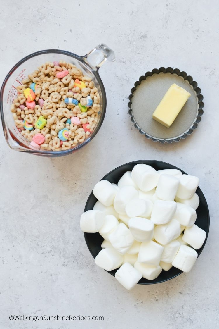 Ingredients for Lucky Charms Cereal Bars.