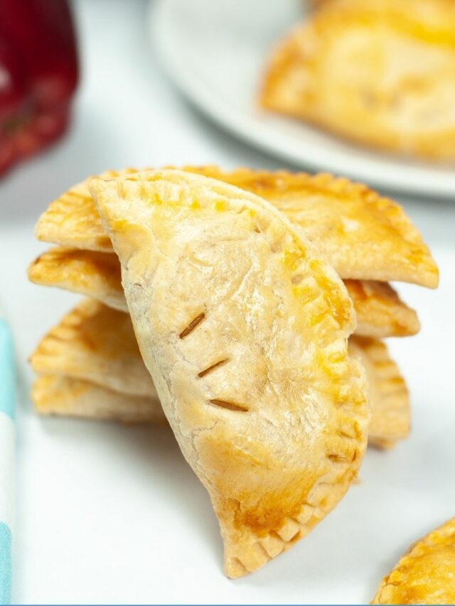 Air Fryer Apple Hand Pies - Walking On Sunshine Recipes