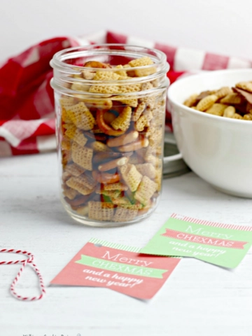 Christmas Chex Mix in a Jar