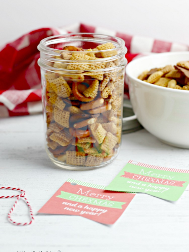 Christmas Chex Mix in a Jar Story - Walking On Sunshine Recipes