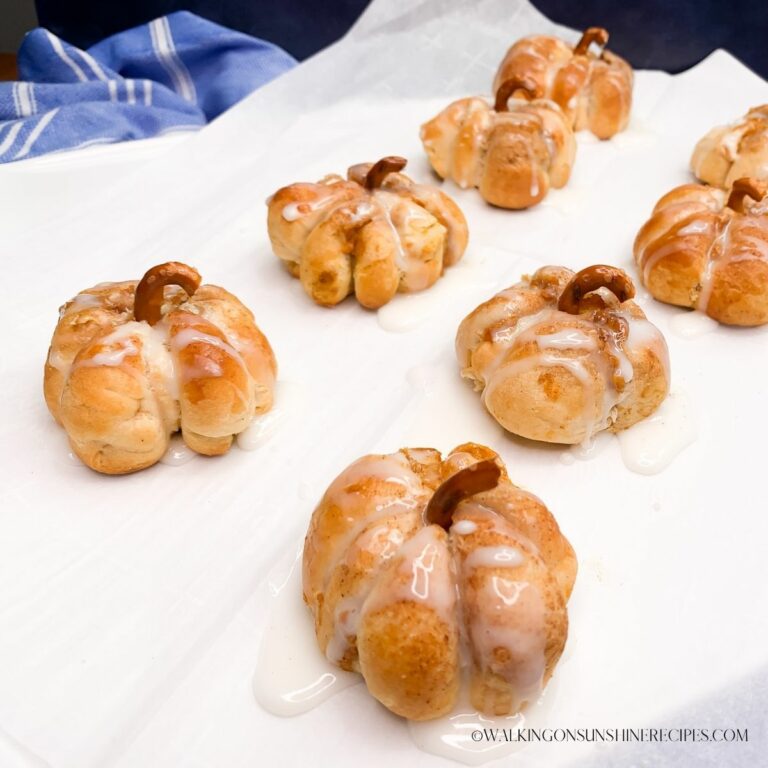 _FEATURED NEW SIZE pumpkin shaped crescent rolls.