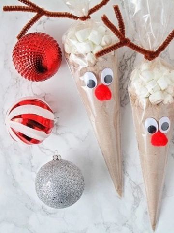 Reindeer Hot Chocolate Cones-cover image