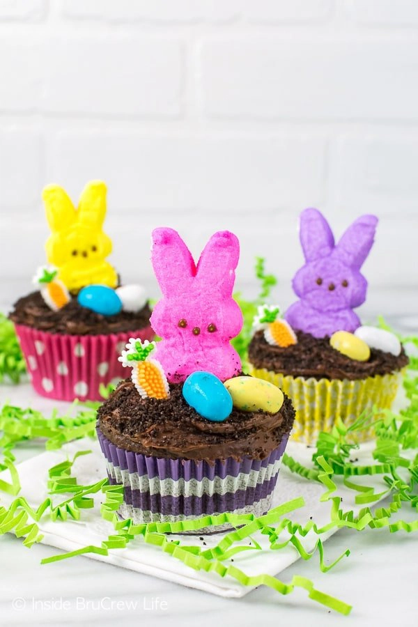 Easter Dirt Cupcakes