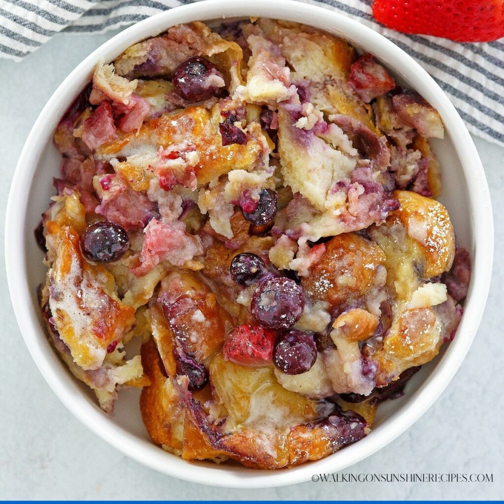 Sweet Breakfast Casserole - Walking On Sunshine Recipes